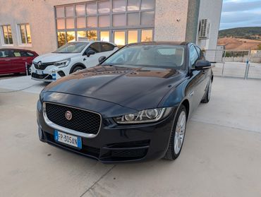 Jaguar XE 2.0 D 180 CV aut. Prestige