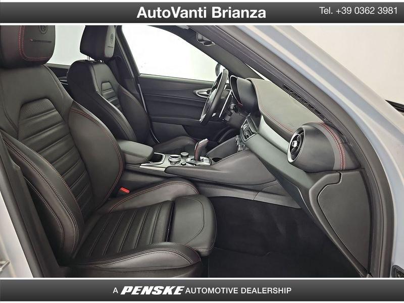 Alfa Romeo Giulia Giulia 2.2 t Q4 Competizione
