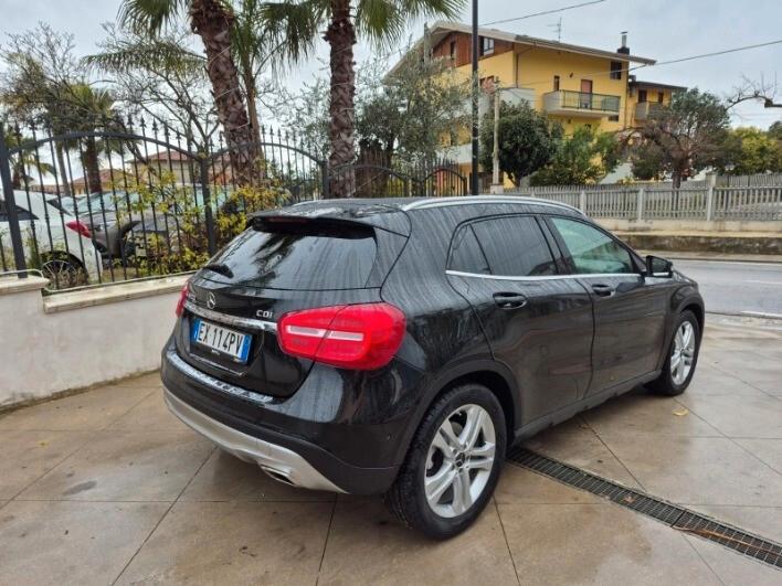 Mercedes-benz GLA 200 GLA 200 CDI Automatic Premium