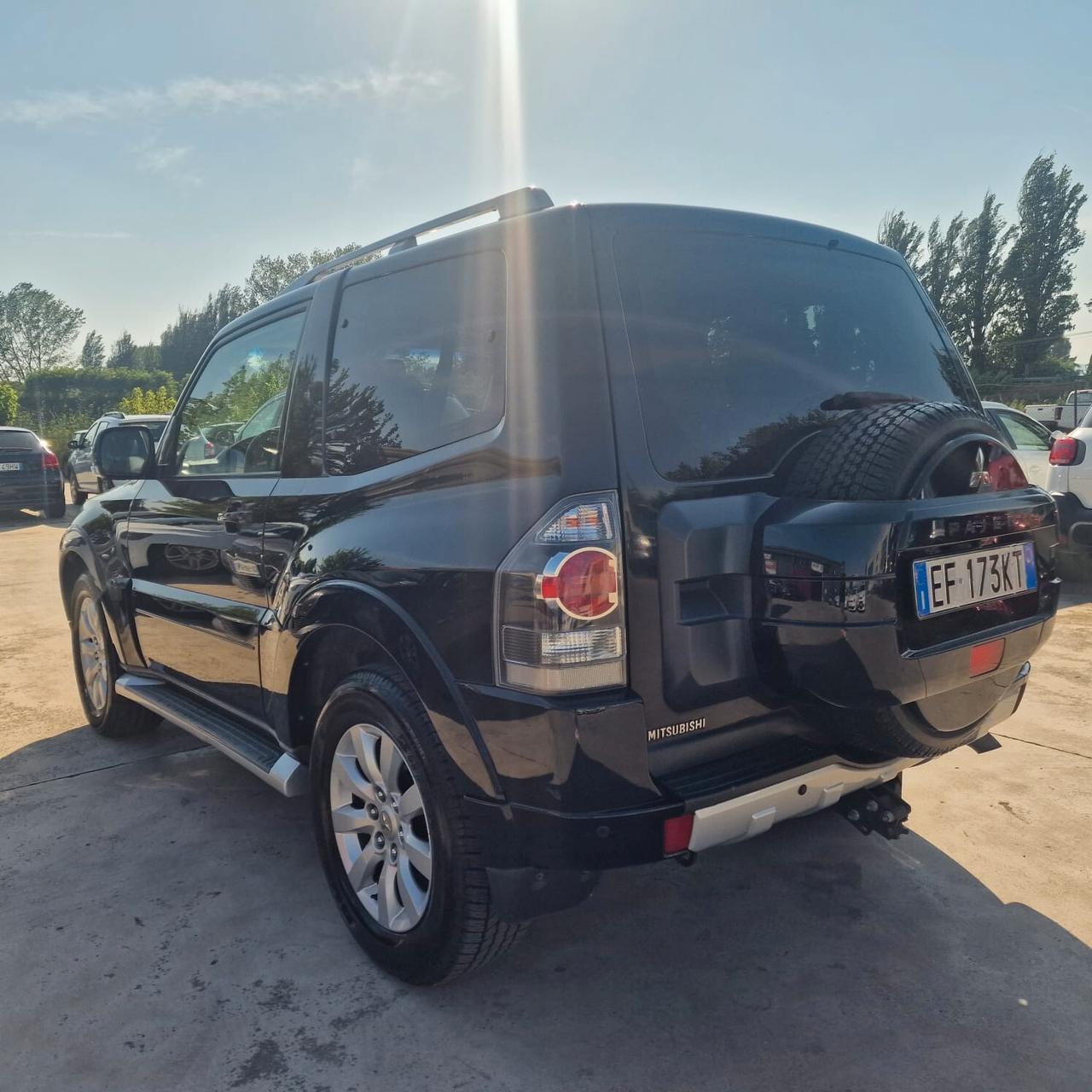 Mitsubishi Pajero 3.2 DI-D 16V aut. 3p. PARI AL NUOVO GANCIO TRAINO