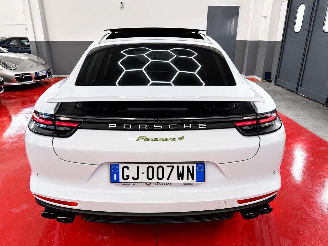 Porsche Panamera 2.9 4 E-Hybrid 10 years Edition