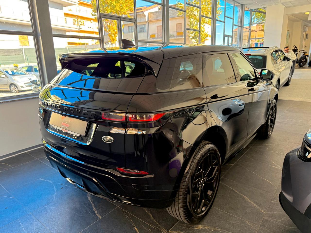 Land Rover Range Evoque 2.0D R-Dynamic HSE