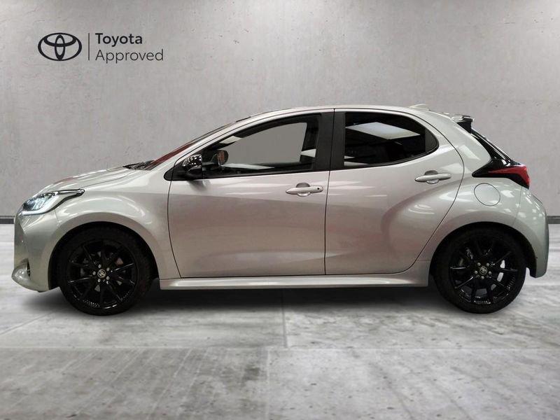 Toyota Yaris Hybrid Lounge MY22