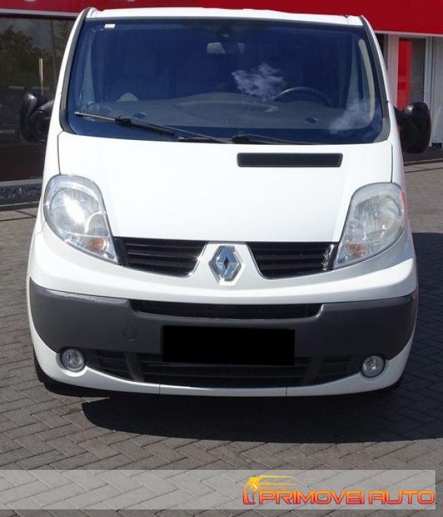 RENAULT Trafic T27 2.0 dCi/90