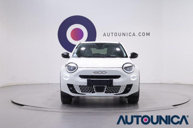 FIAT 600 HYBRID 110 CV DCT MHEV LA PRIMA AUTOMATICA