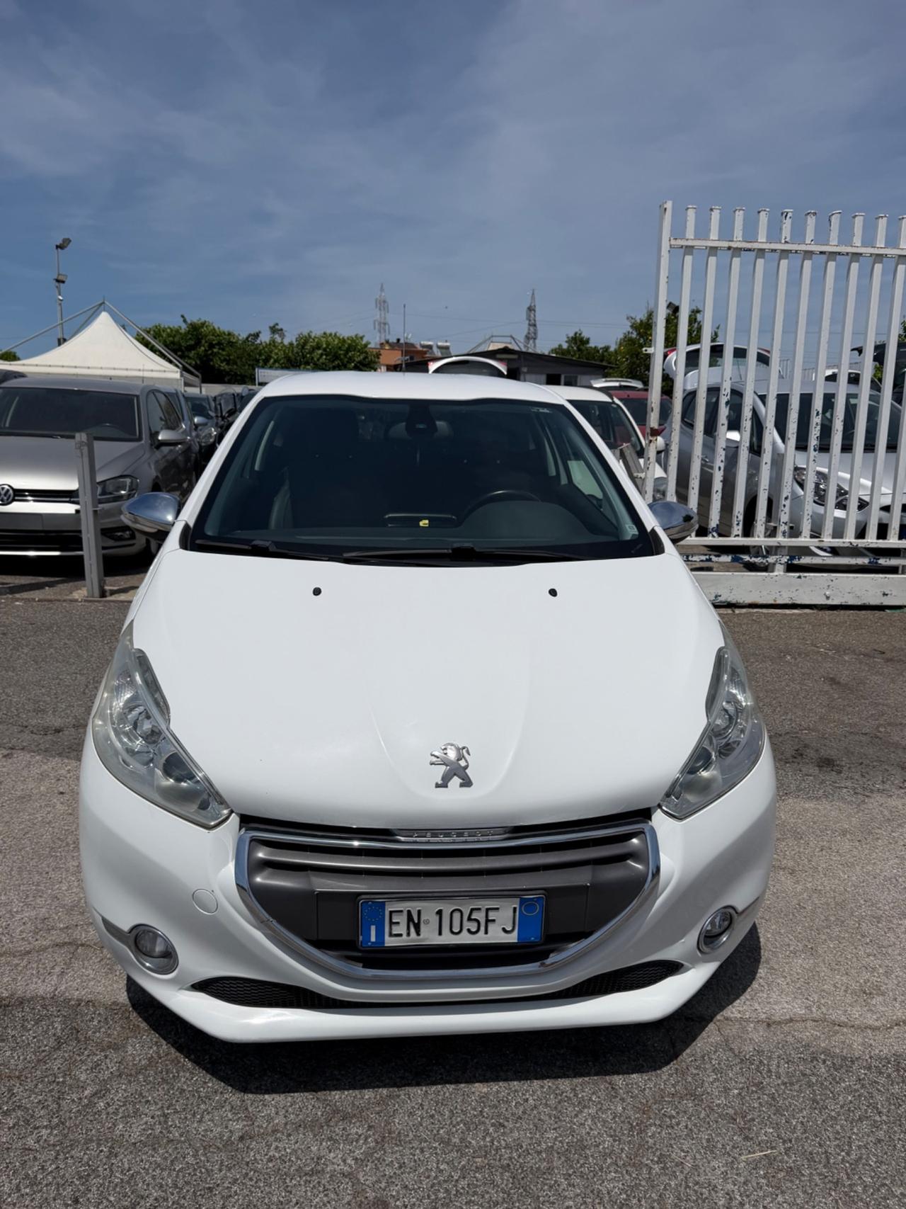 Peugeot 208 1.4 HDi 68 CV 3 porte Access