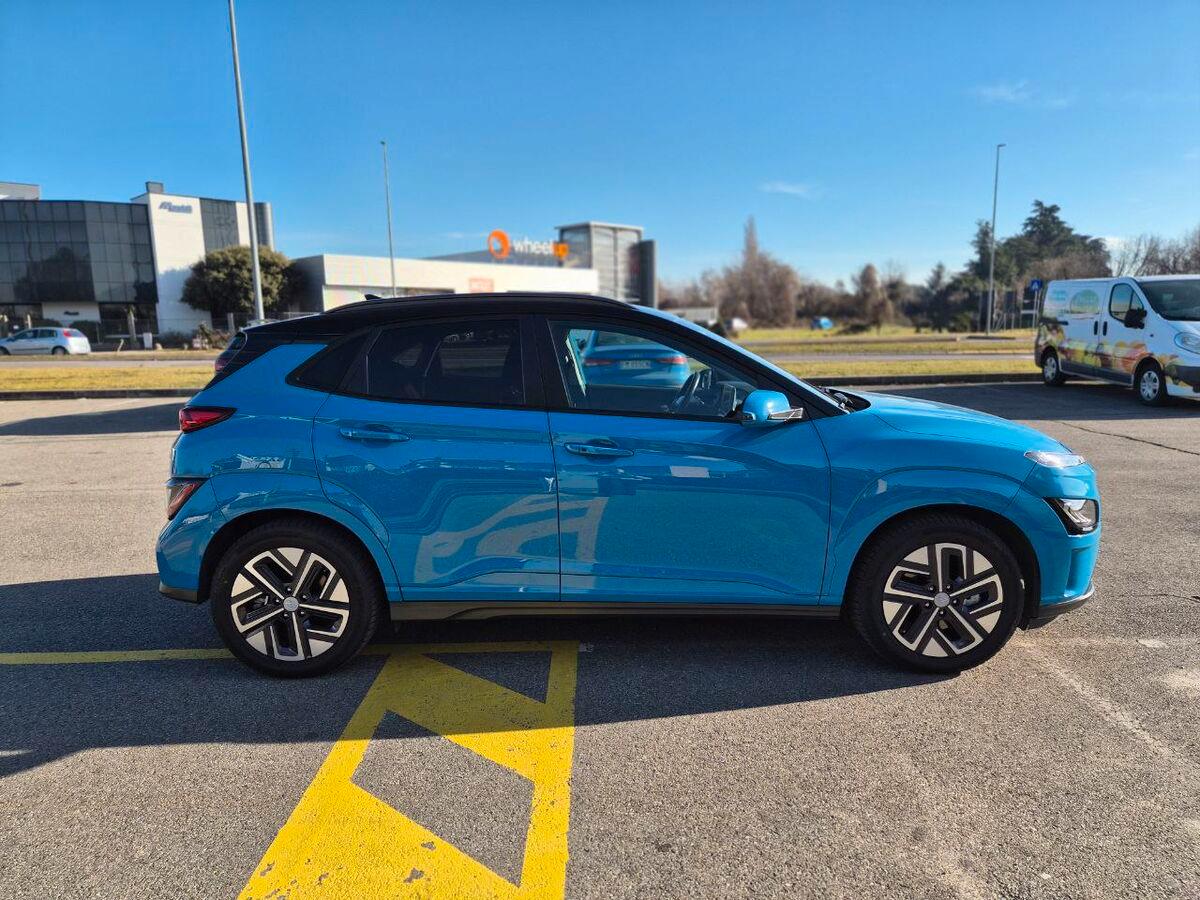 Hyundai Kona 64 kWh EV Exclusive