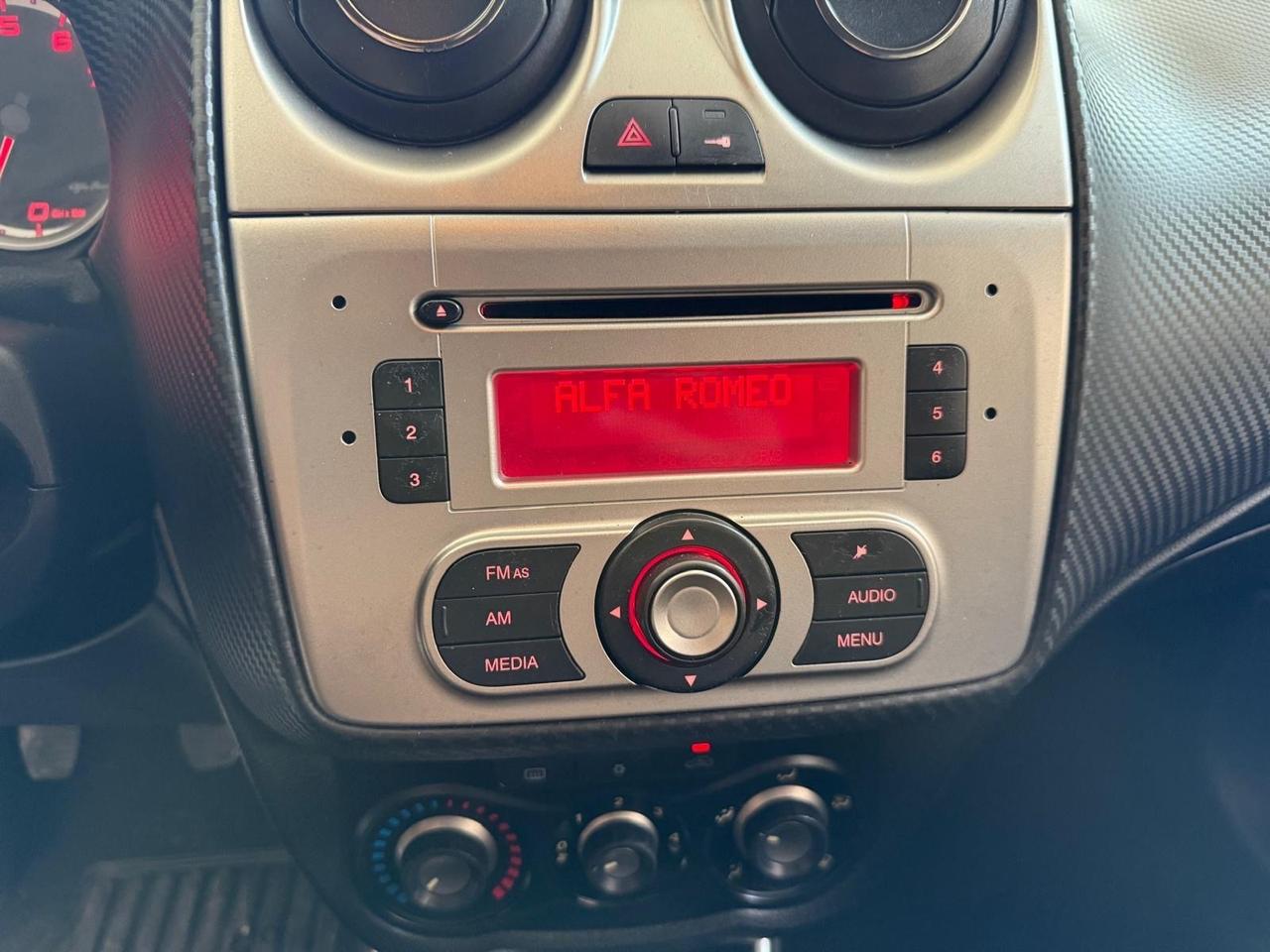 Alfa Romeo Mito 1.4 benzina 79 CV