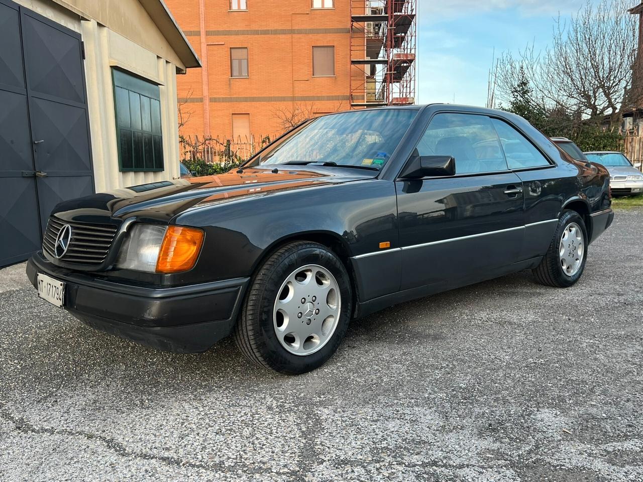 Mercedes 200CE - 99000KM - UNIPRO' - CRS ASI