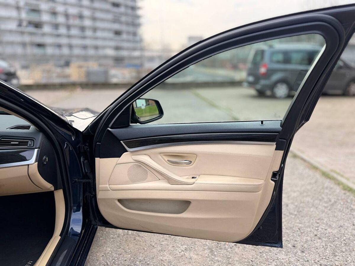 BMW Serie 5 530d Futura