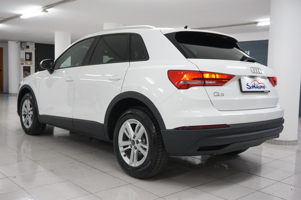 Audi Q3 35 TDI S tronic Business