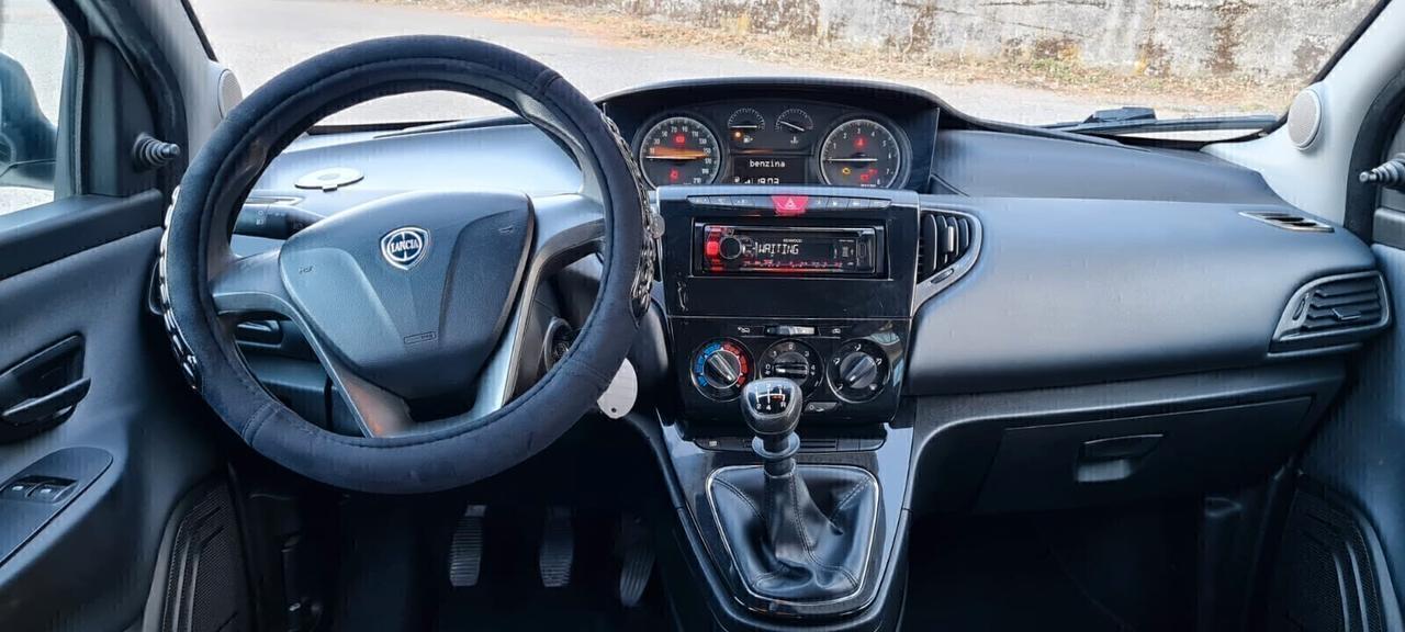 Lancia Ypsilon 1.2 69 CV 5p GPL Ecochic - 2016