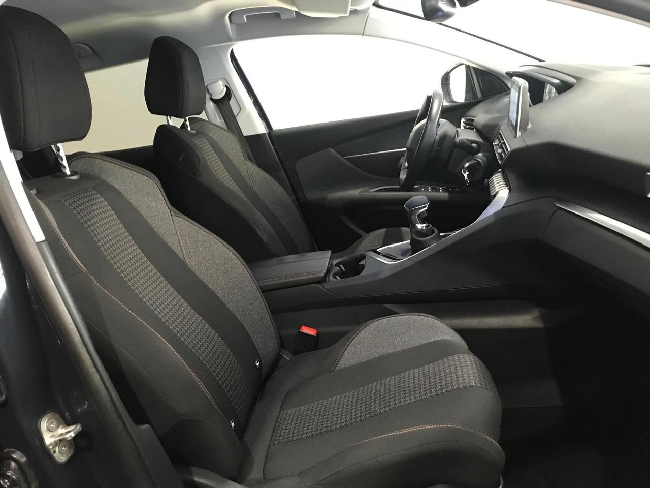 Peugeot 3008 BlueHDi 120cv Business km 95000