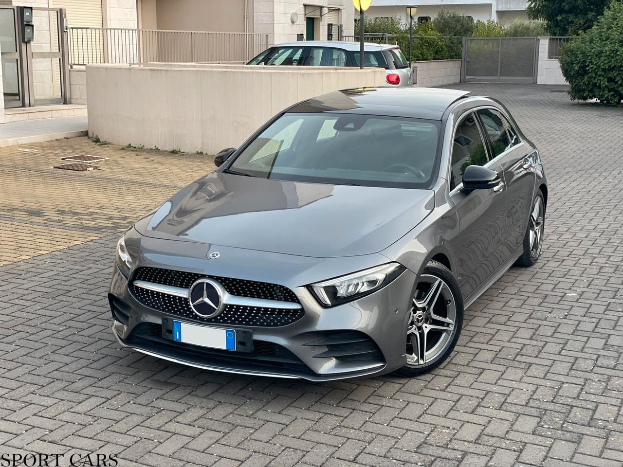 Mercedes-Benz A 180 D PREMIUM,AMG,TETTO,FULL