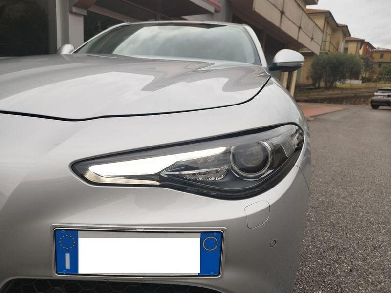 Alfa Romeo Giulia Giulia 2.2 Turbodiesel 180 CV Super