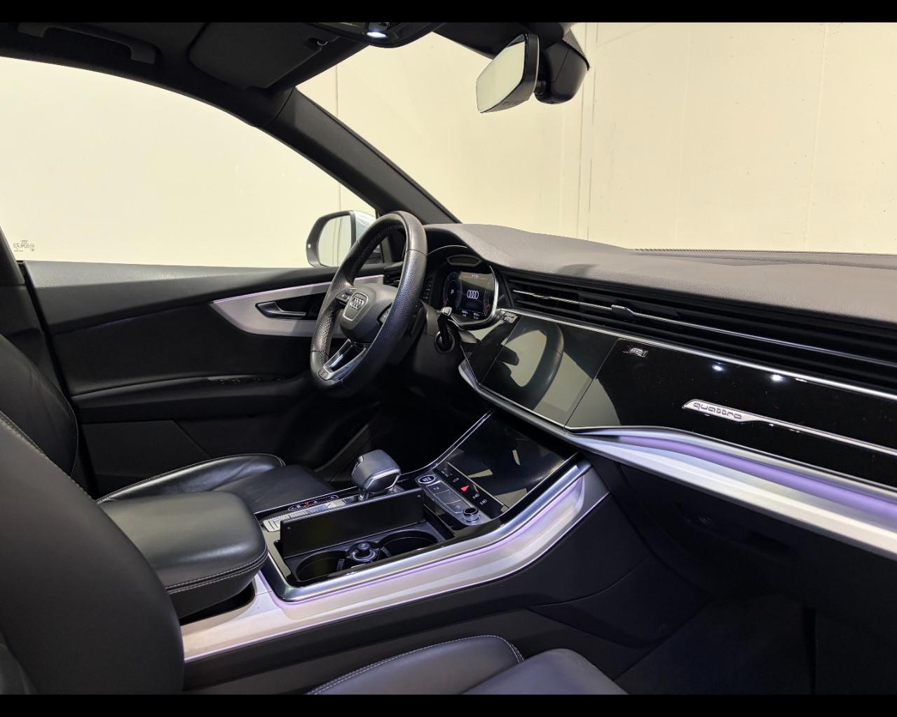 AUDI Q8 50 TDI MHEV QUATTRO TIPTRONIC SPORT