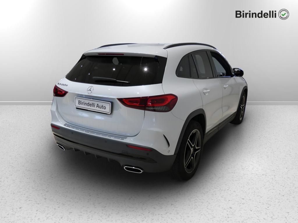 Mercedes-Benz GLA (H247) - GLA 200 d Automatic Premium