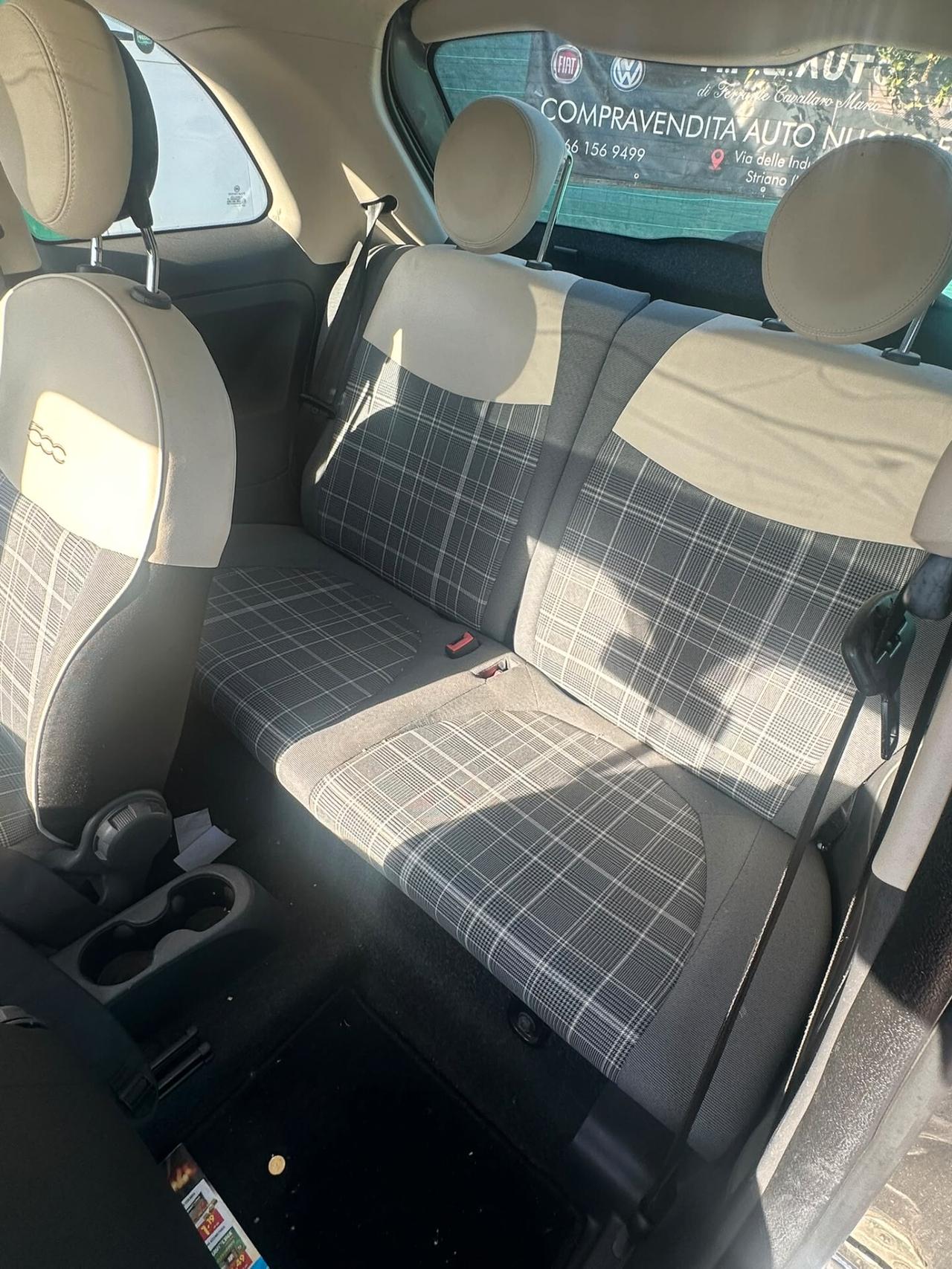 Fiat 500 2017 1.2 Lounge LEGGI