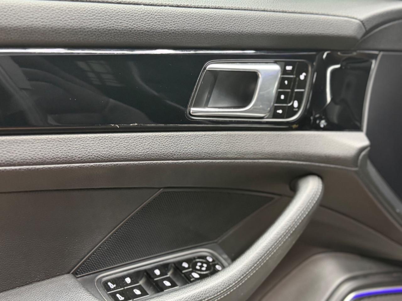 Porsche Panamera 4S 422 CV TETTO PANORAMICO/R22/PPF/NERO OPACO