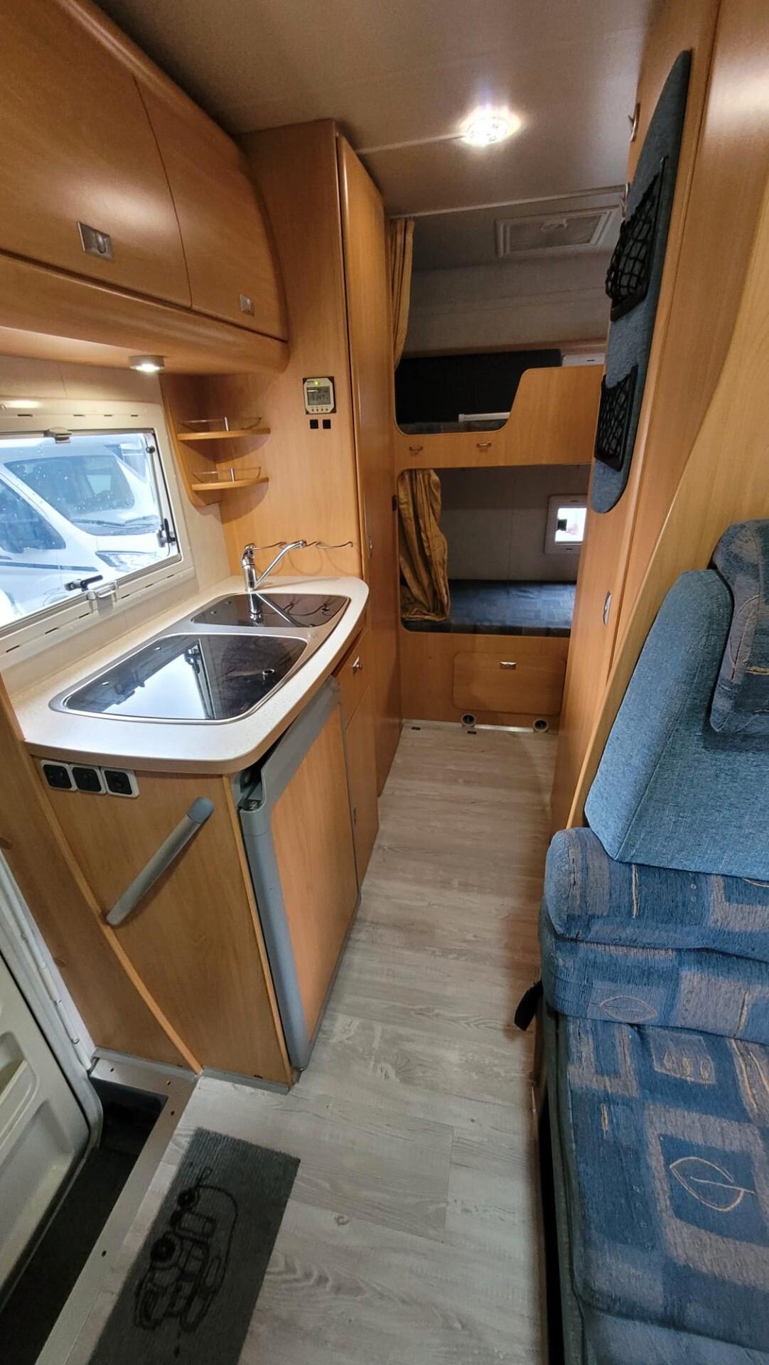 Challenger Mageo 123 Mansardato con letti a castello in coda