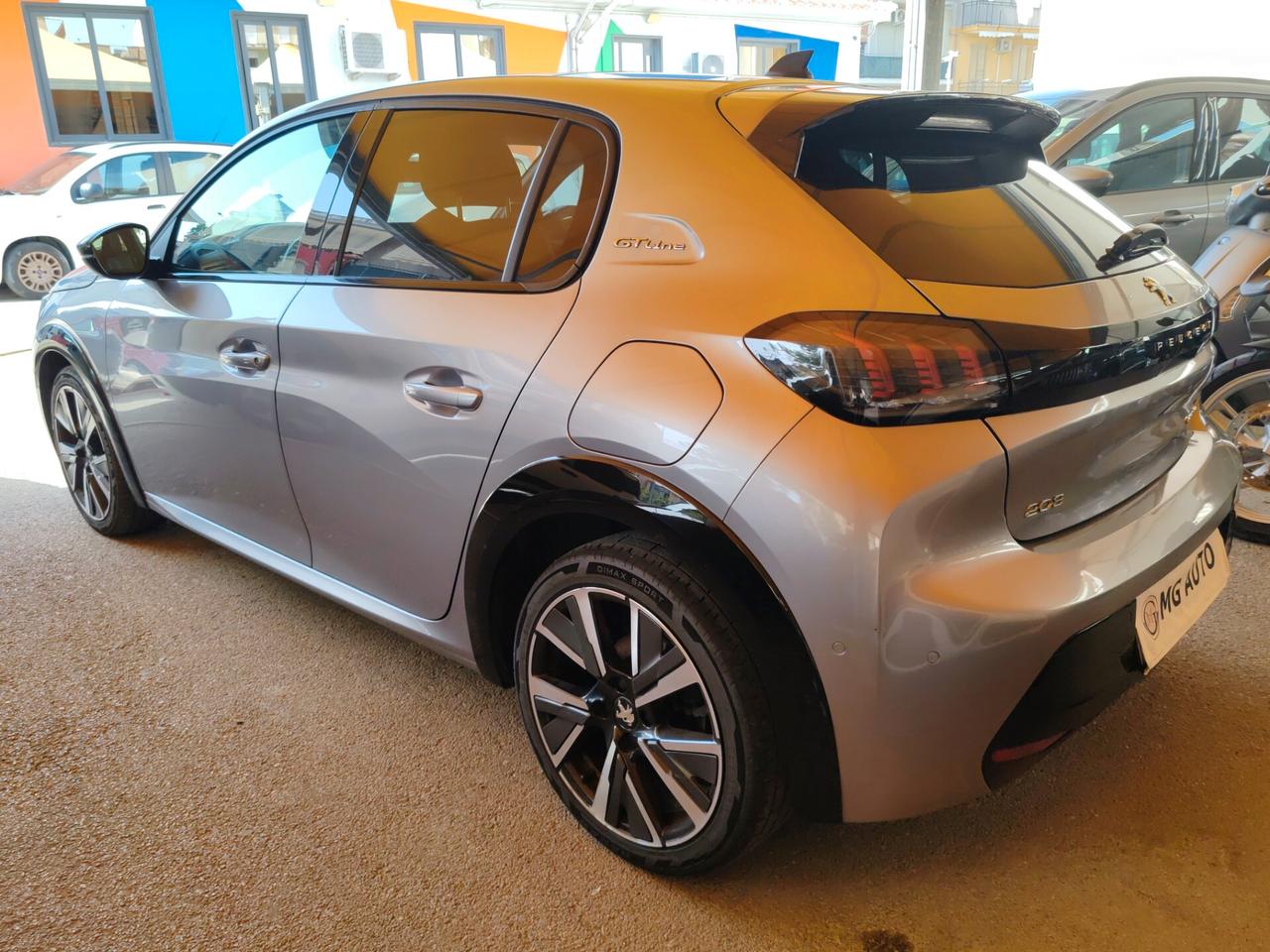 Peugeot 208 BlueHDi 100 S&S 5 porte GT Line