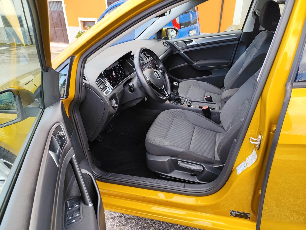 Volkswagen Golf 1.6 TDI 115cv 5p Unicoproprietario Business Virtual Cockpit...!!!