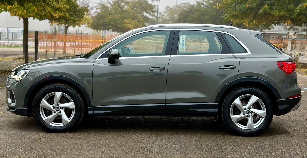 Audi Q3 35 2.0 Tdi 150CV STronic FARI FUL LED