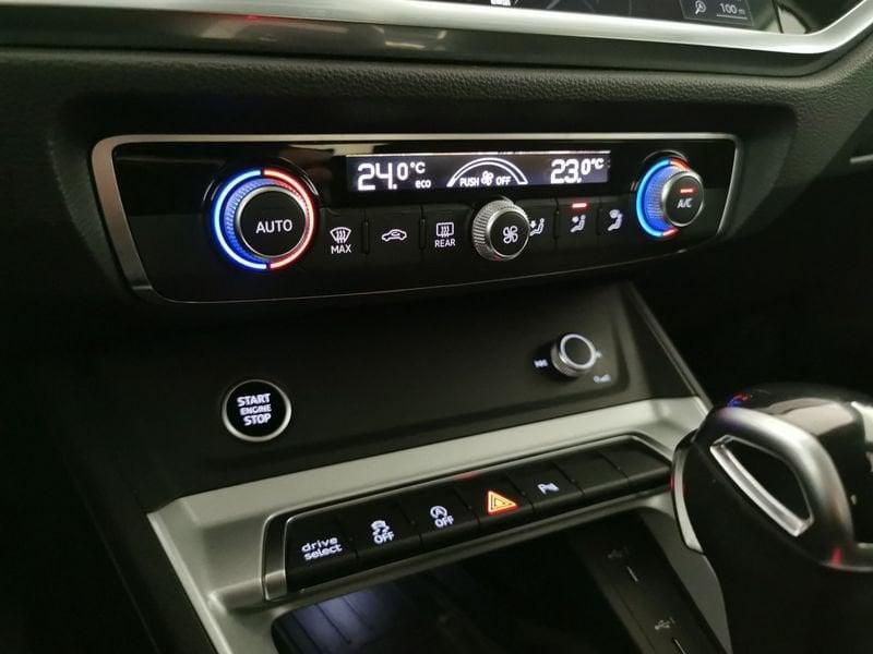 Audi Q3 35 2.0 tdi Business Advanced s-tronic