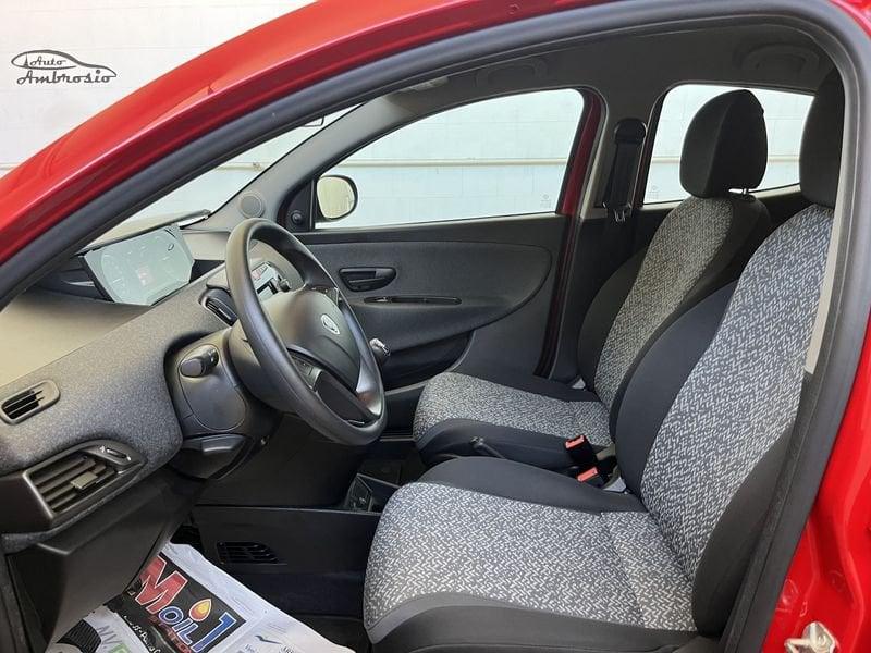 Lancia Ypsilon Ypsilon 1.0 firefly hybrid Gold s&s 70cv