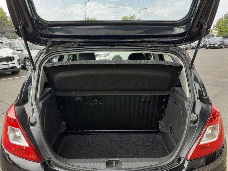 Opel Corsa 1.2 5P PER NEOPATENTATI-GARANZIA-KM CERTIFICATI