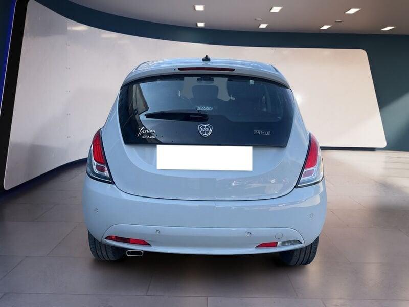 Lancia Ypsilon III 2015 1.0 hybrid Gold s&s 70cv
