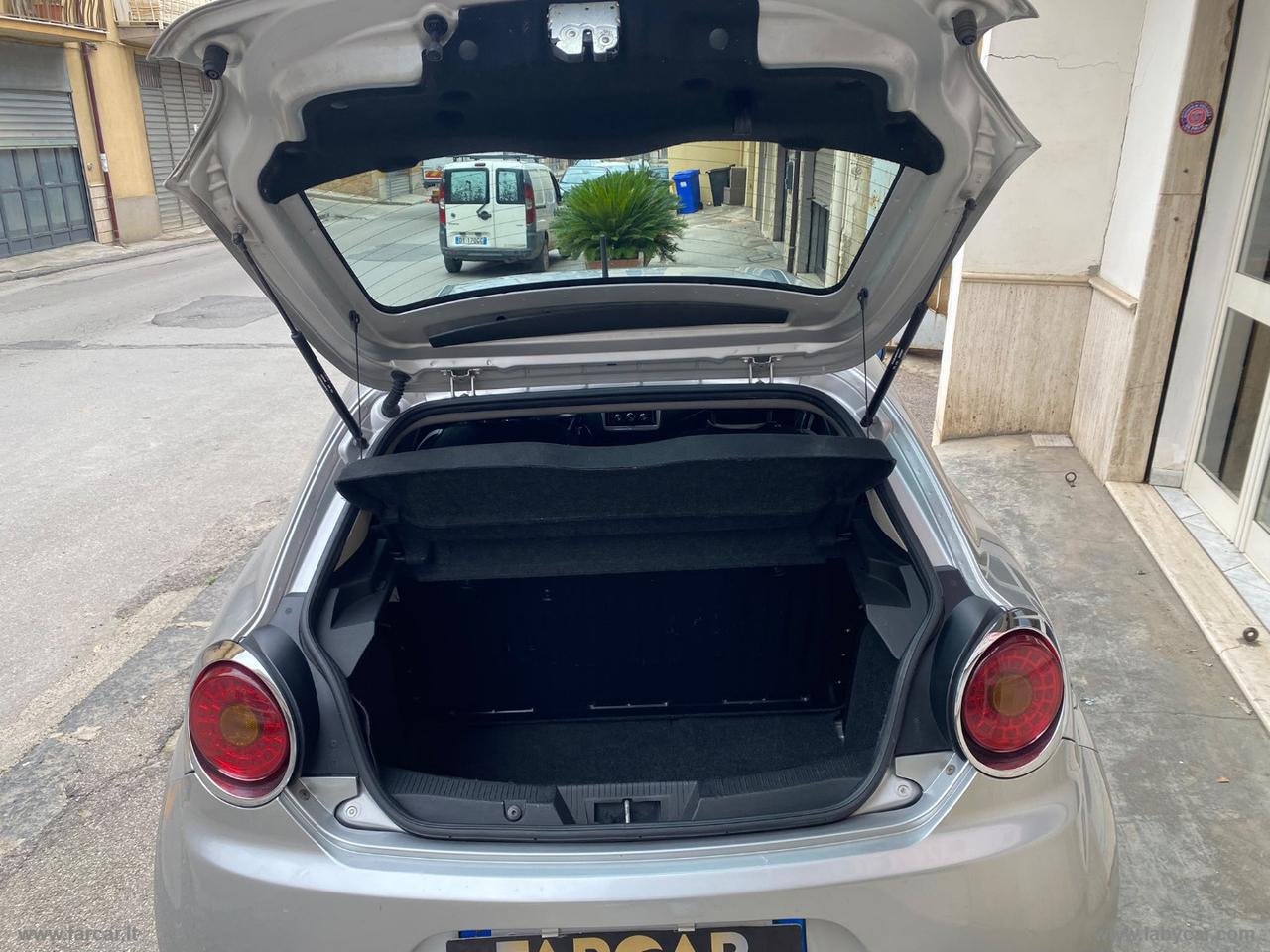 ALFA ROMEO MiTo 1.6 JTDm 16V Distinctive