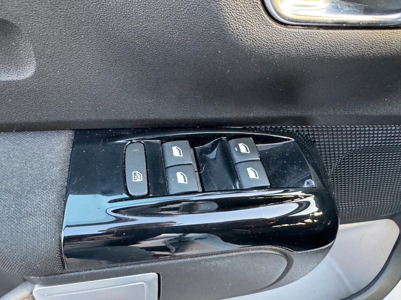 CITROEN C3 1.2 BENZINA SHINE 2018