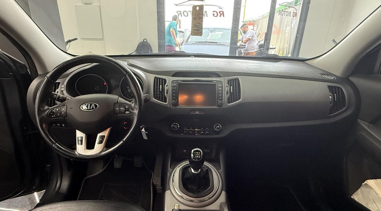 Kia Sportage 1.7 CRDI VGT 2WD high tech