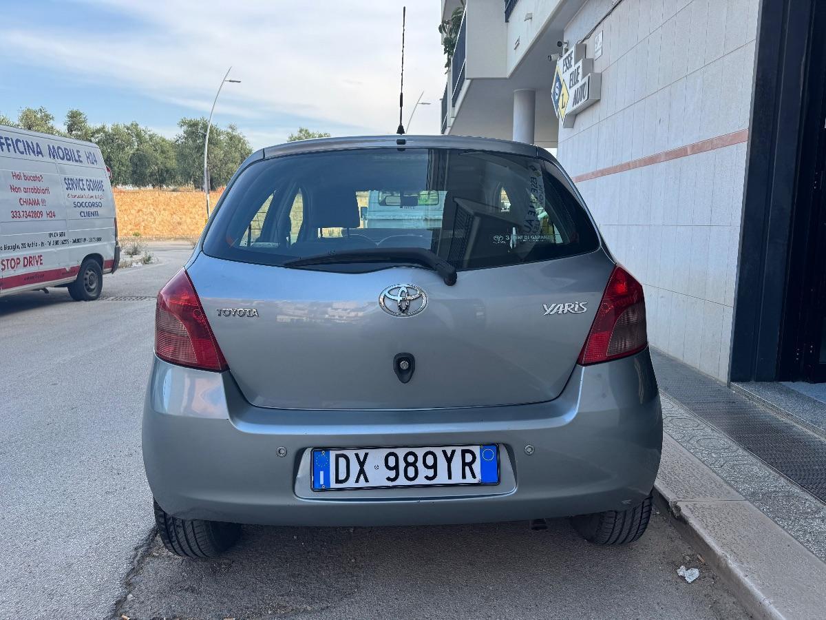 TOYOTA - Yaris - 1.3 5p. NAVIGATORE/ PDC