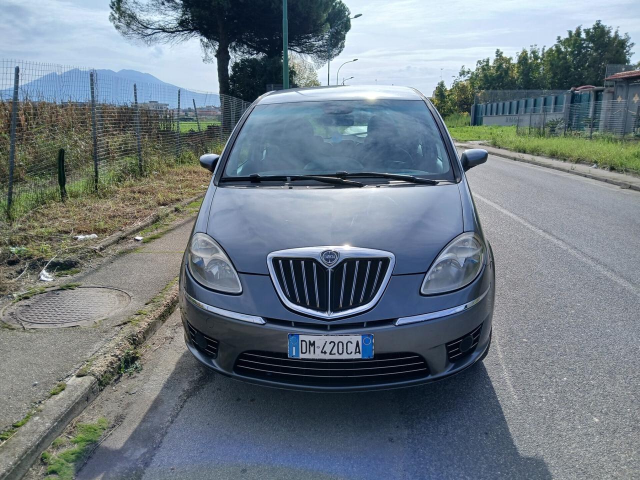 Lancia MUSA 1.4 Gpl modello full optional