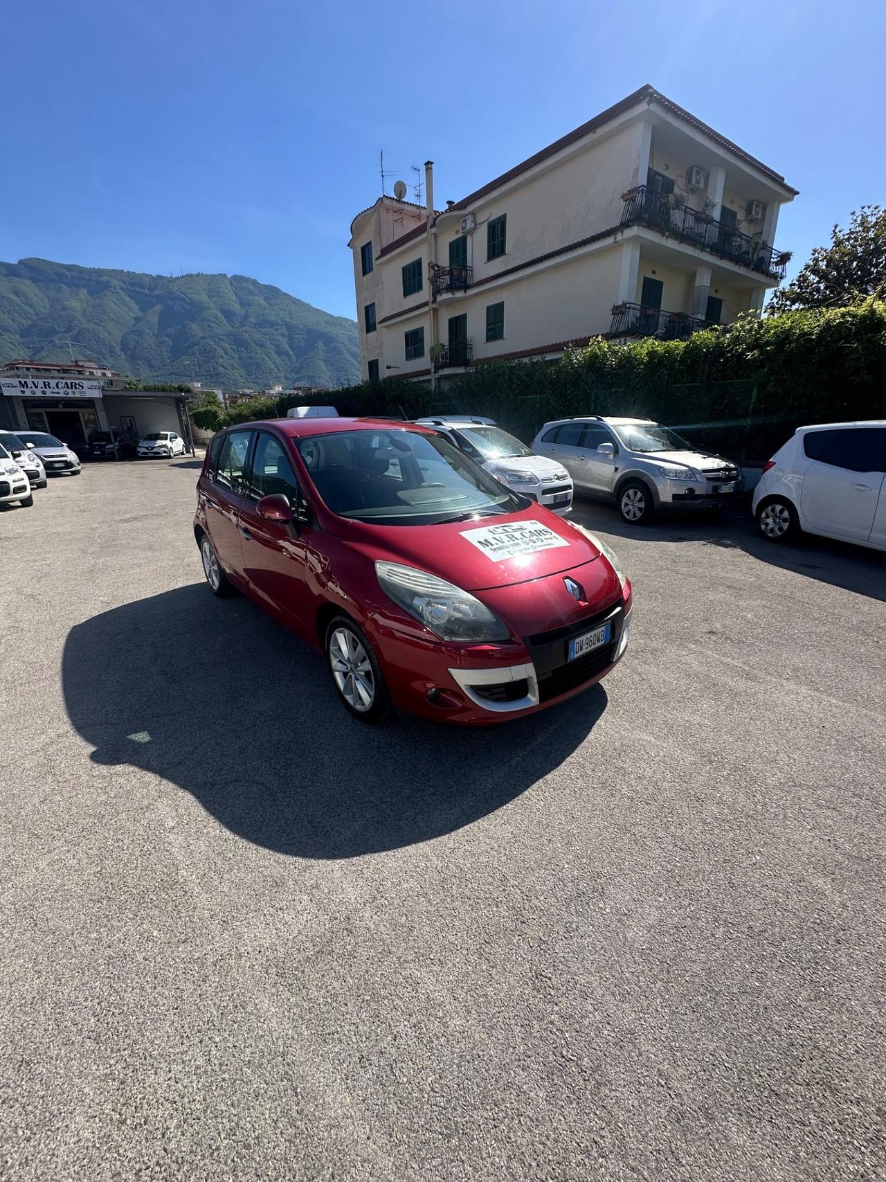 Renault Scenic Scénic X-Mod 1.5 dCi 110CV Luxe
