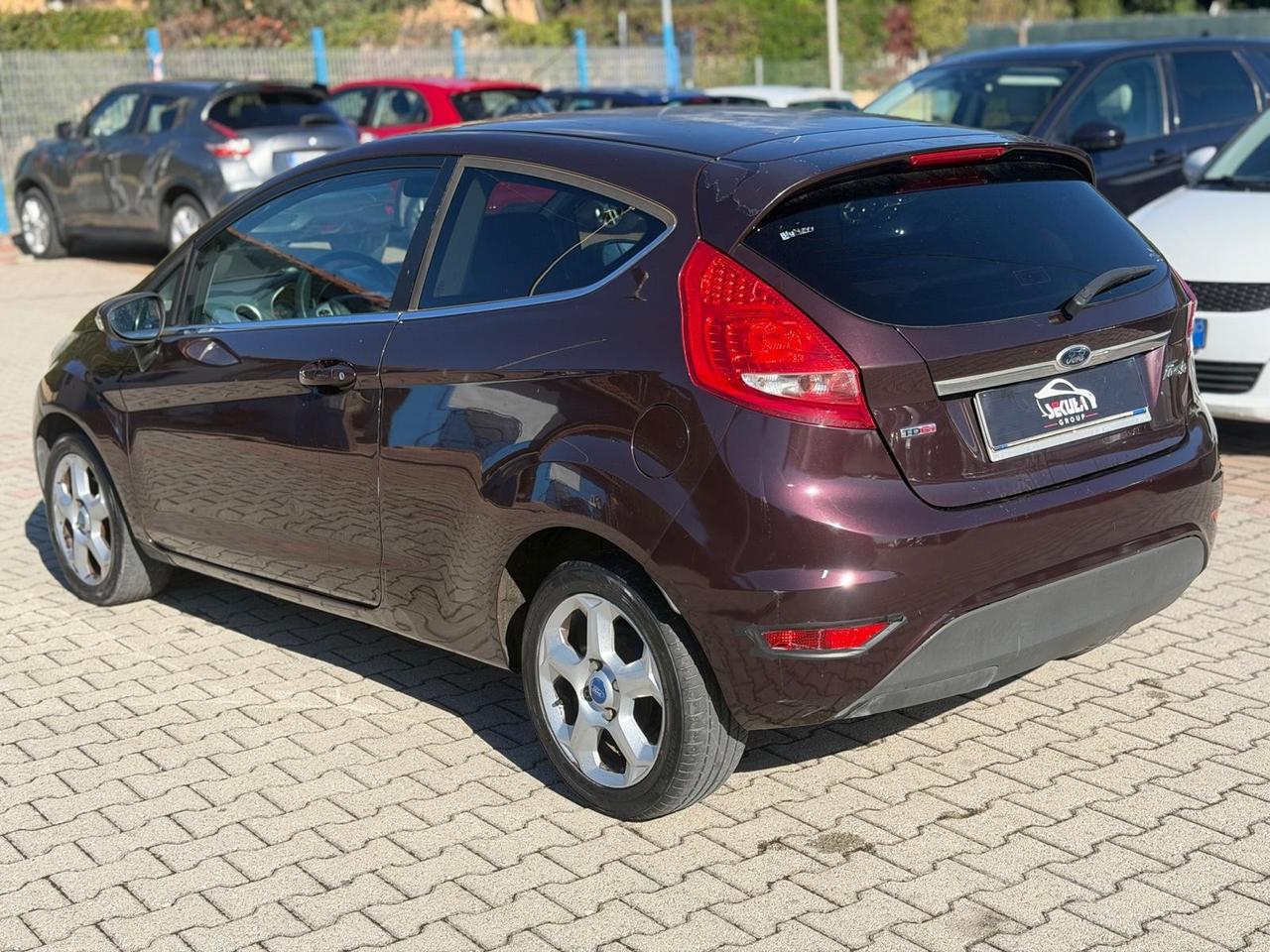 Ford Fiesta 1.4 TDCi 70CV 3 porte Titanium