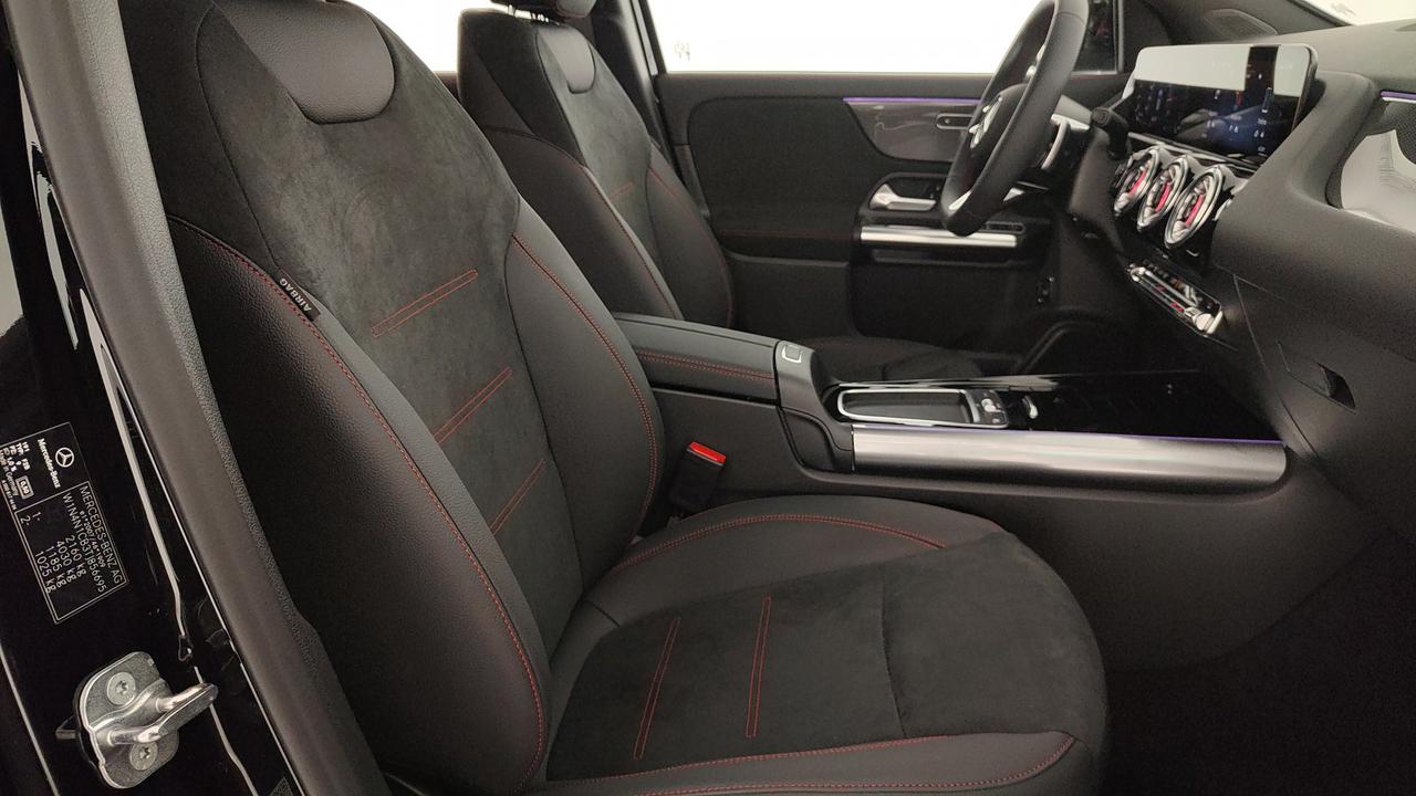 Mercedes-Benz GLA 200 d automatic