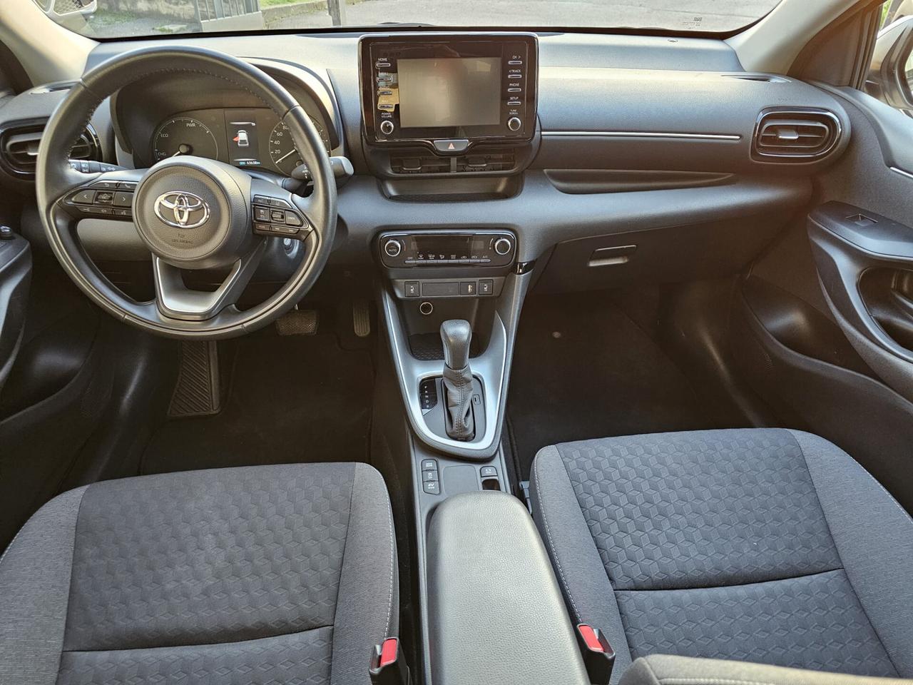 Toyota Yaris 1.5 Hybrid 5 porte Business