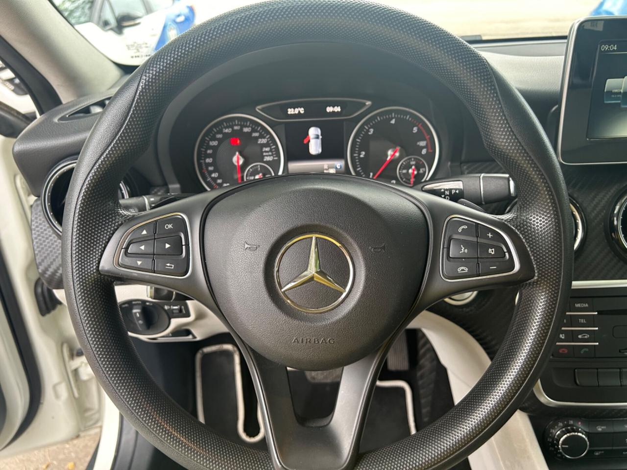 Mercedes GLA 180 d Automatic Executive