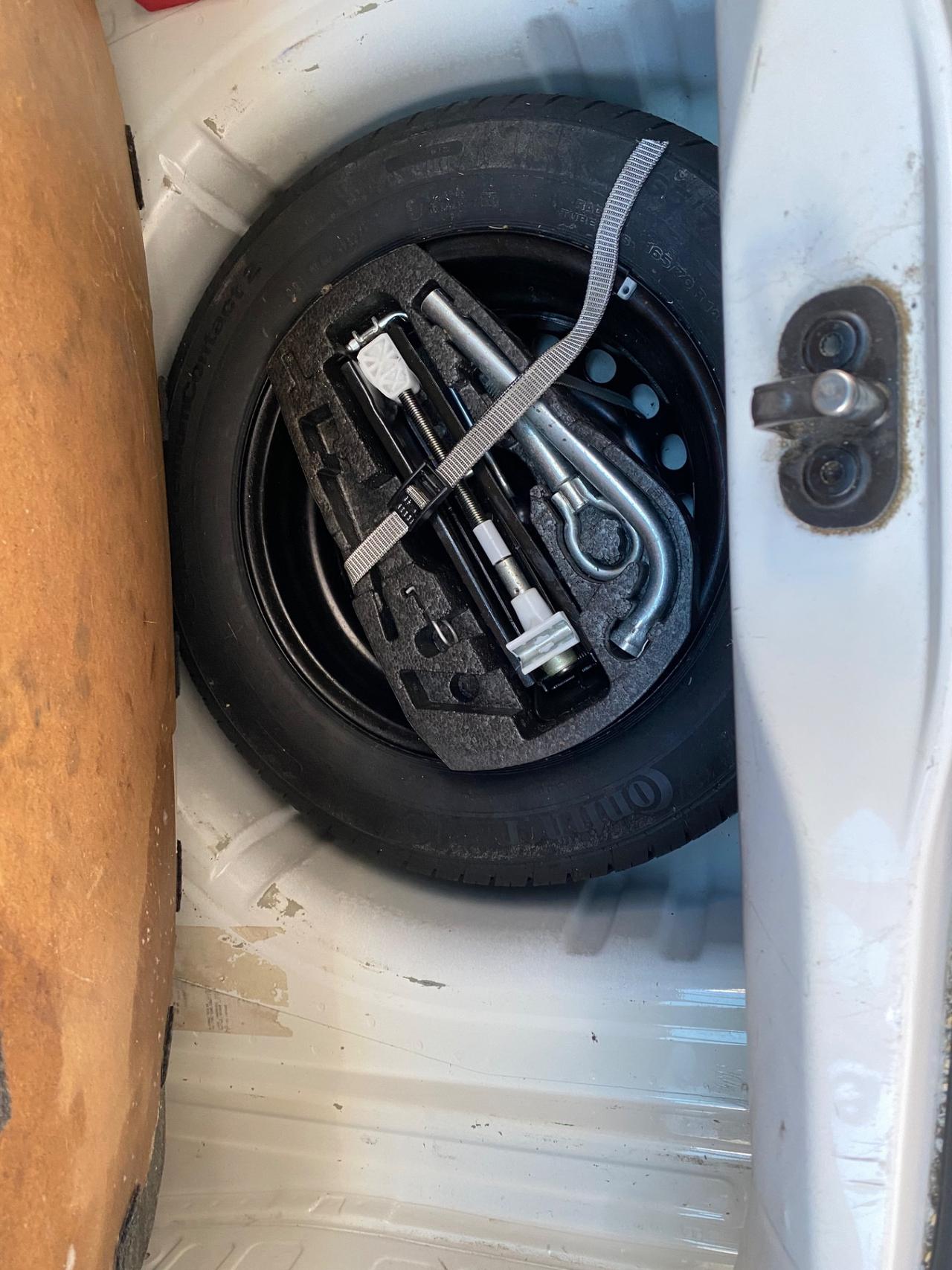 Volkswagen up! 1.0 3p. take