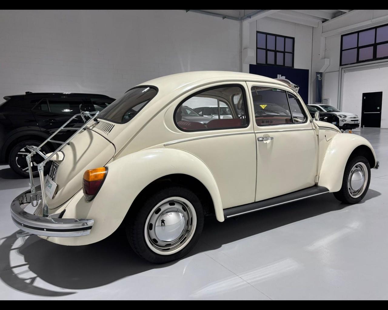 VOLKSWAGEN Maggiolino 2