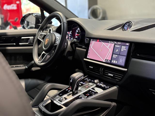 PORSCHE Cayenne Coupé 3.0 V6