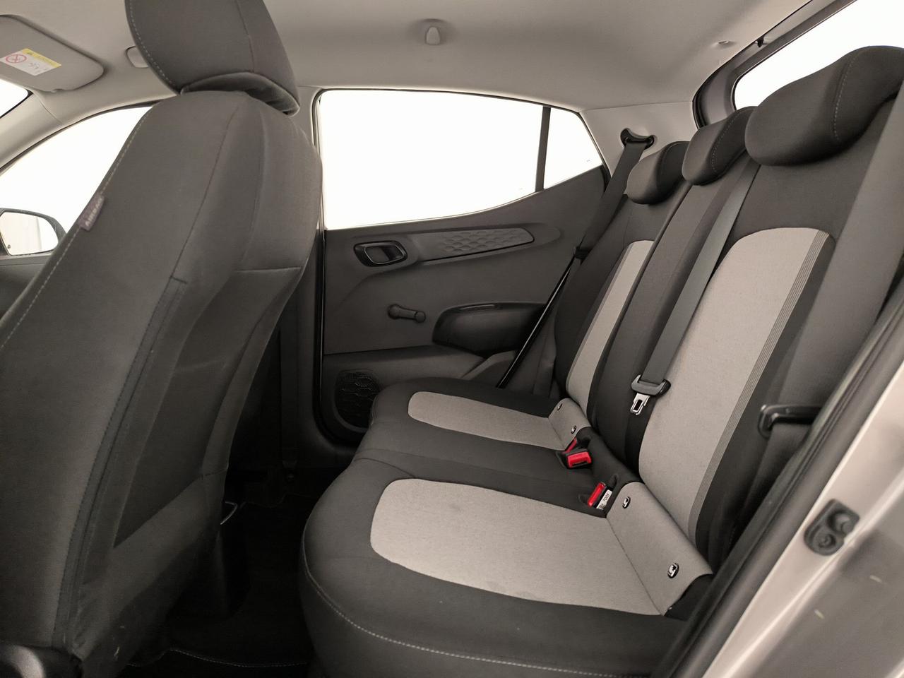 Hyundai i10 5p 1.0 x-play 72cv