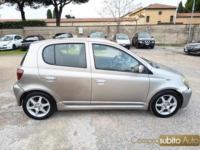 TOYOTA Yaris 1.0i 16V cat 5 porte Sol