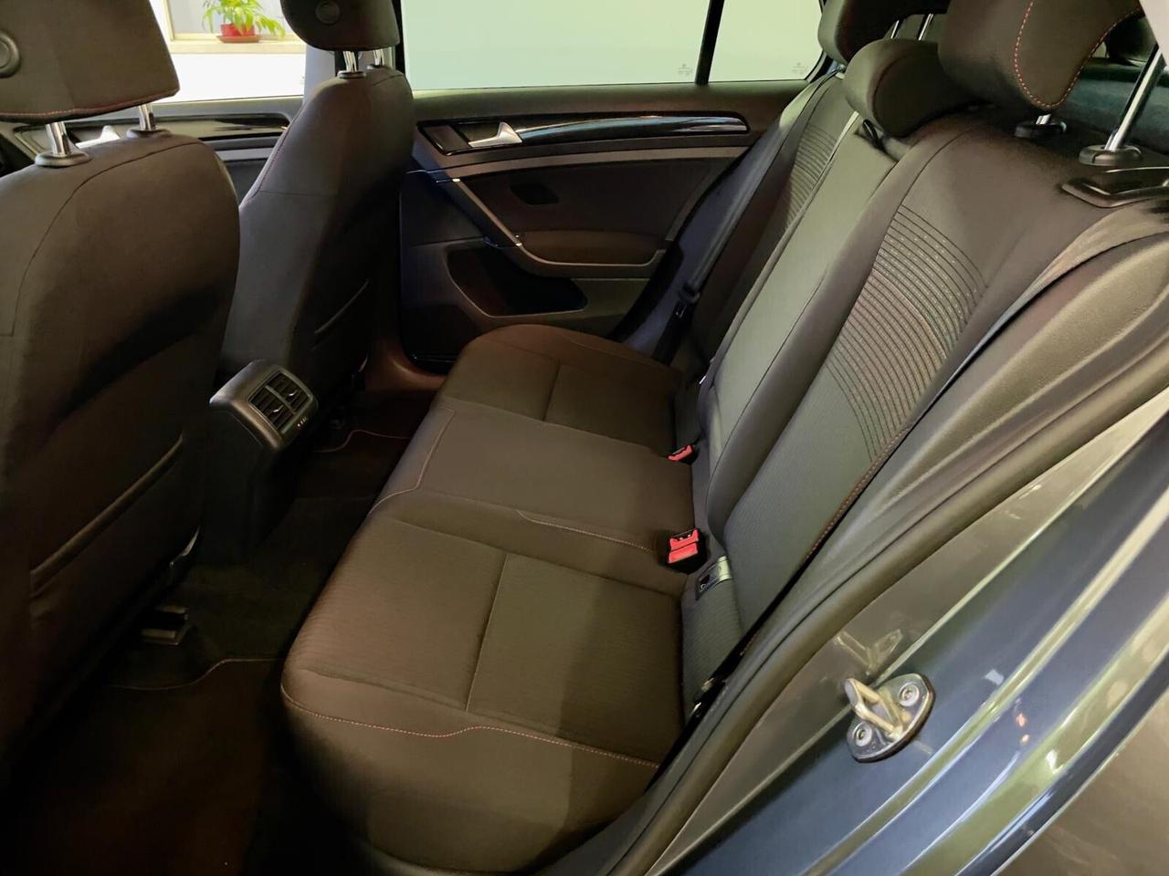 Volkswagen Golf 1.0 SOUND 110 CV
