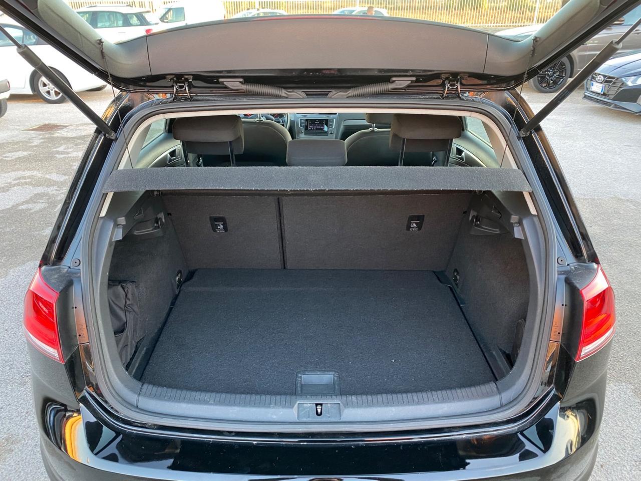 Volkswagen Golf 1.4 TGI 5p. Trendline BlueMotion PRONTA COSEGNA