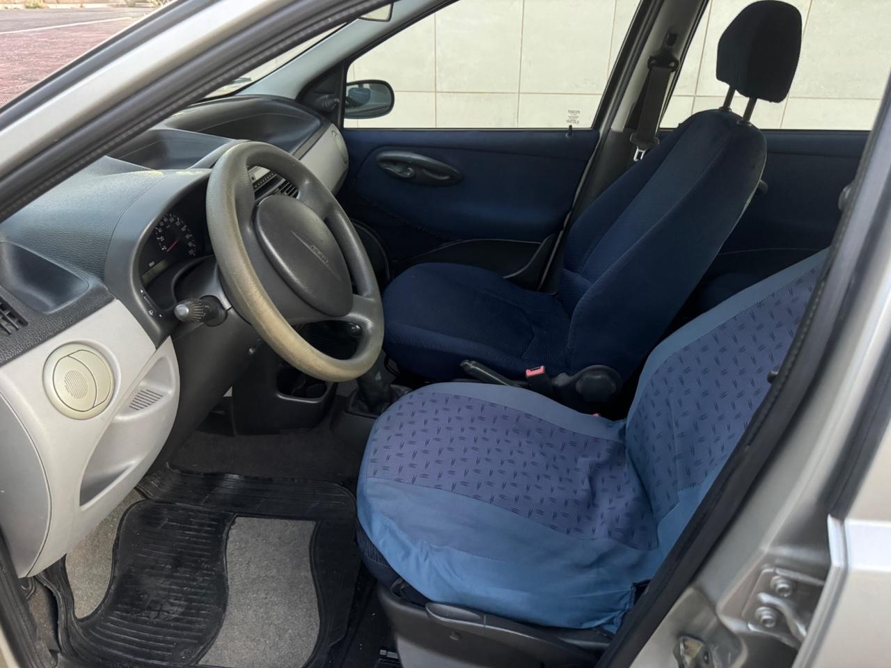 Fiat Punto 1.2 benzina- vedi descrizione