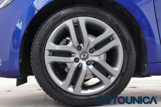 RENAULT Clio FULL HYBRID E-TECH 145 CV 5 PORTE TECHNO FULL LED
